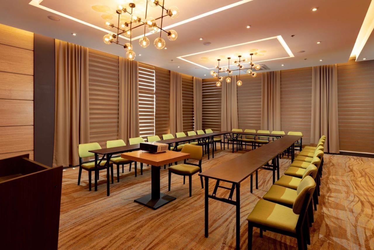 Best Western Plus Metro Clark Angeles Eksteriør billede