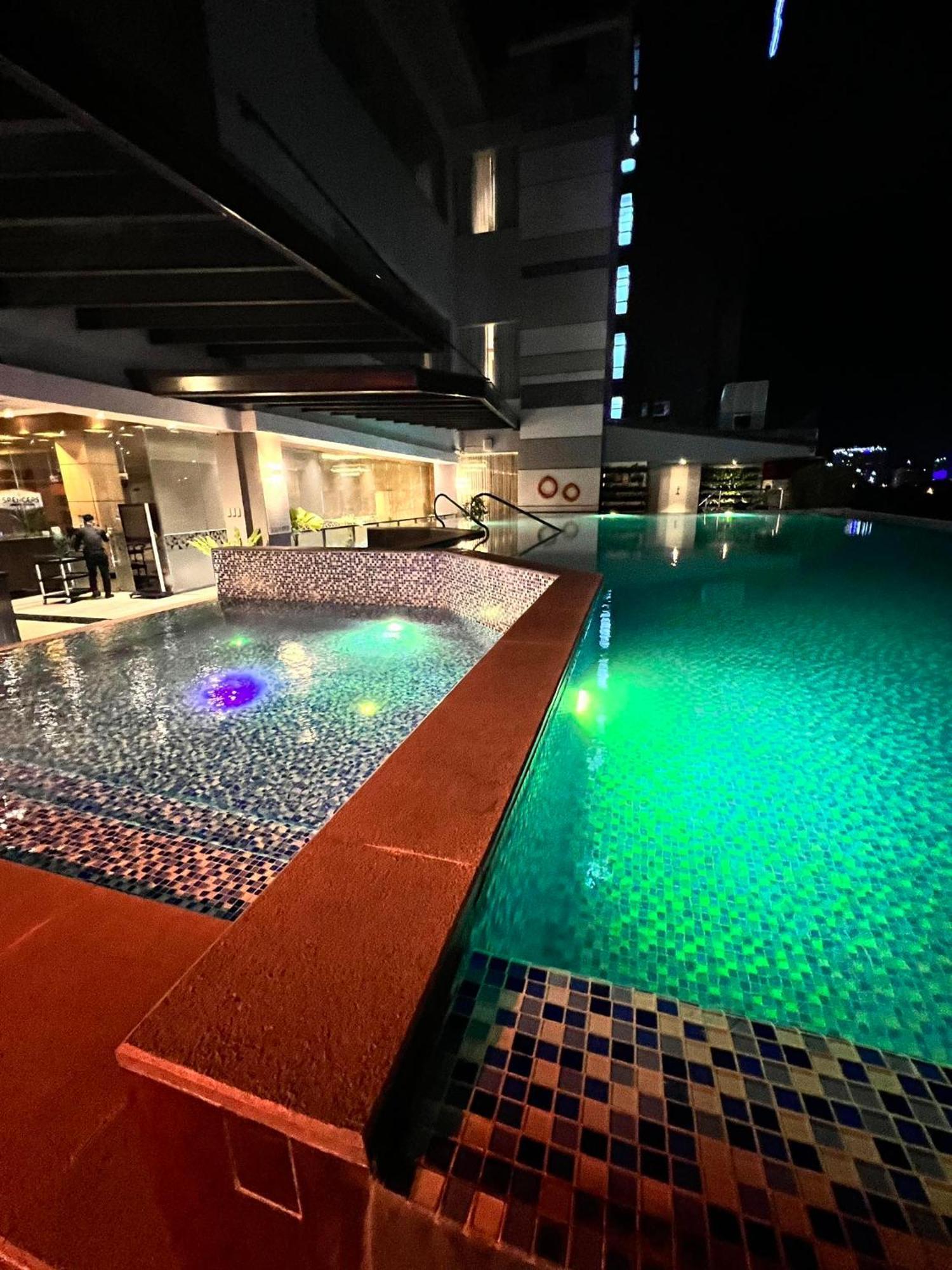 Best Western Plus Metro Clark Angeles Eksteriør billede