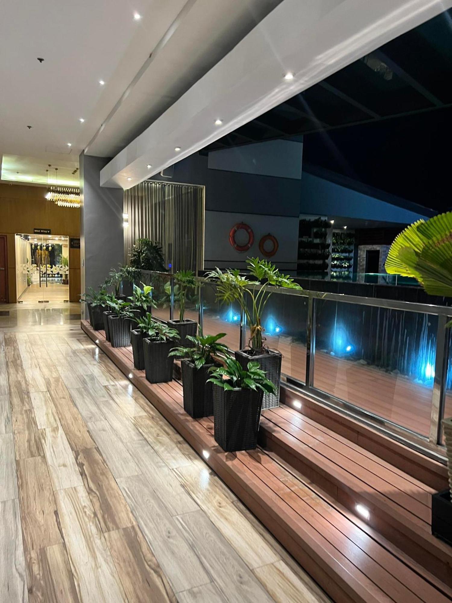 Best Western Plus Metro Clark Angeles Eksteriør billede